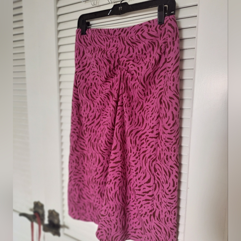 Nine West Pink Animal Print Ruched Skirt Women's Size Medium